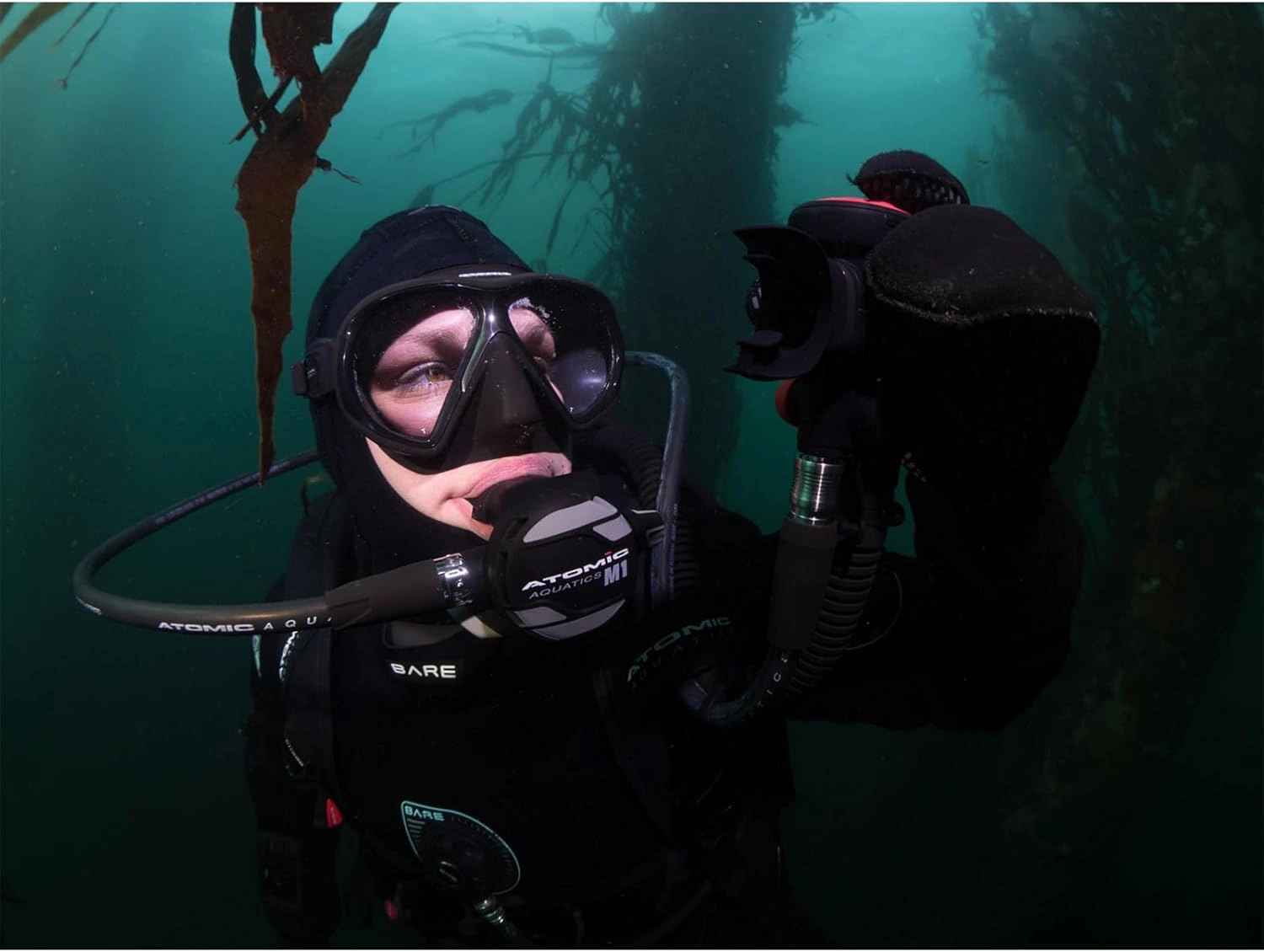 Atomic Aquatics SubFrame Scuba Diving Mask wtih Ultra Clear Lenses