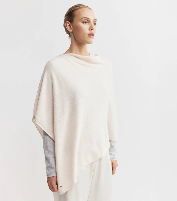 Cashmere Poncho - Soft Peach