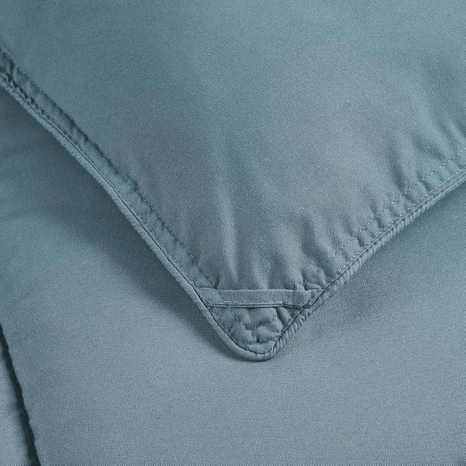 Chezmoi Collection China Blue Down Alternative Comforter Oversized King - 3-Piece Lightweight Comforter Set - All Seasons Microfiber Comforter Duvet Insert with Corner Tabs