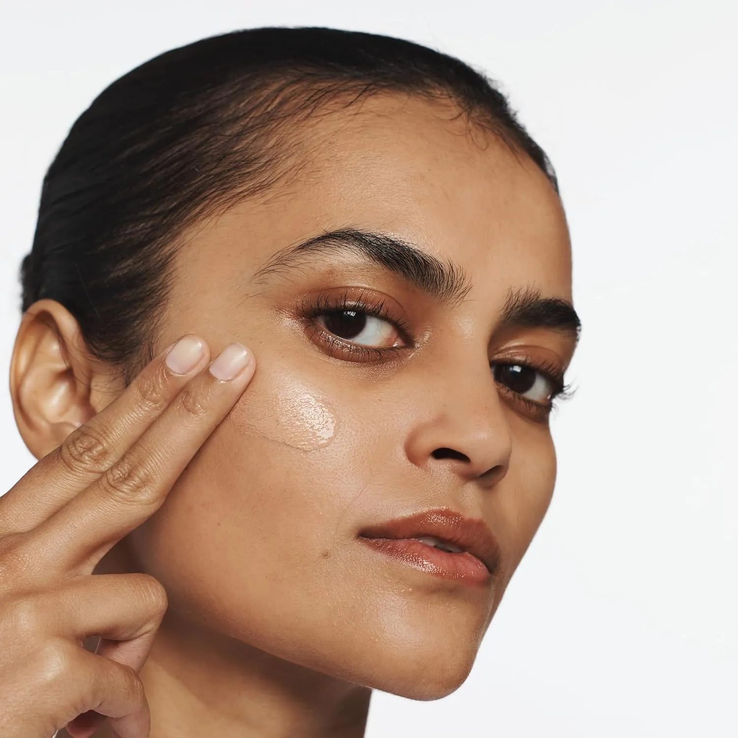Clinique Superbalanced Oil Free Liquid Foundation Makeup For Dry to Oily Skin Types | Hydrating   Moisturizing
