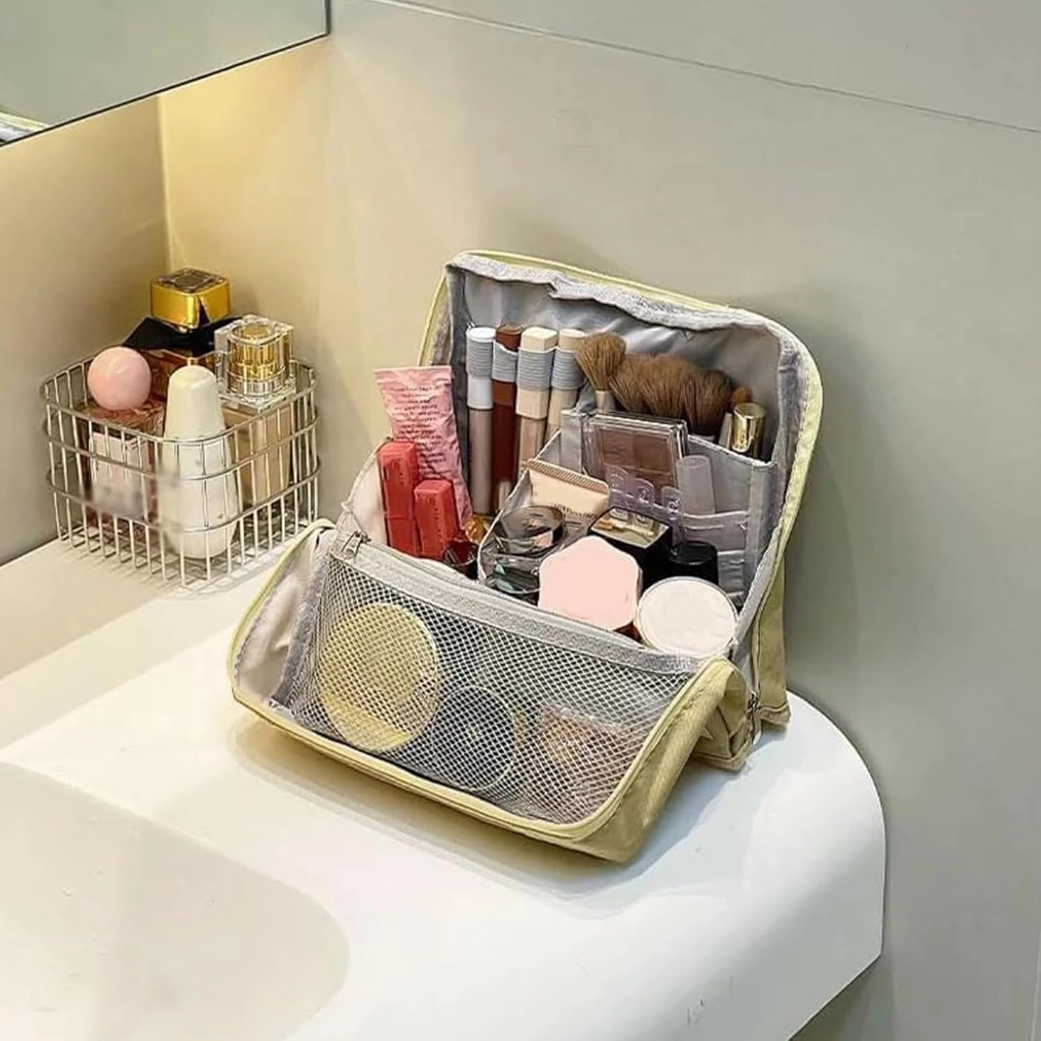 Doresty Makeup Bag, Doresty Standing Makeup Bag – Portable, Large Capacity, Waterproof Standing MakeupBag with Compartments, Multifunctional Travel Cosmetic Bag (Purple)