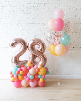 GIFT-Colorful Bloom - Confetti Bouquet & Number Pedestals Set