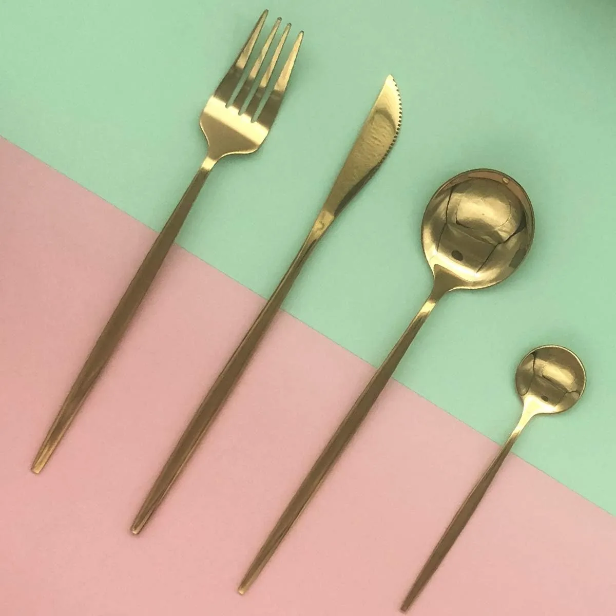 Gold Silverware Set, 24-Piece Stainless Steel Flatware Set Service For 6, Mirror Polished Tableware Cutlery Set Knife Fork And Spoon For Home & Restaurant, Dishwasher Safe