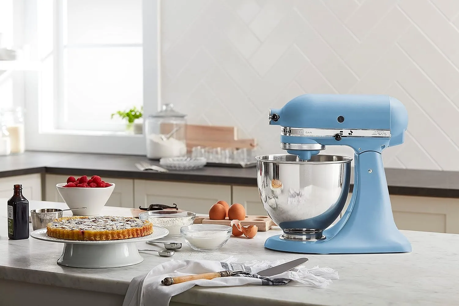 KitchenAid Artisan Series 5 Quart Tilt Head Stand Mixer with Pouring Shield KSM150PS, Blue Velvet