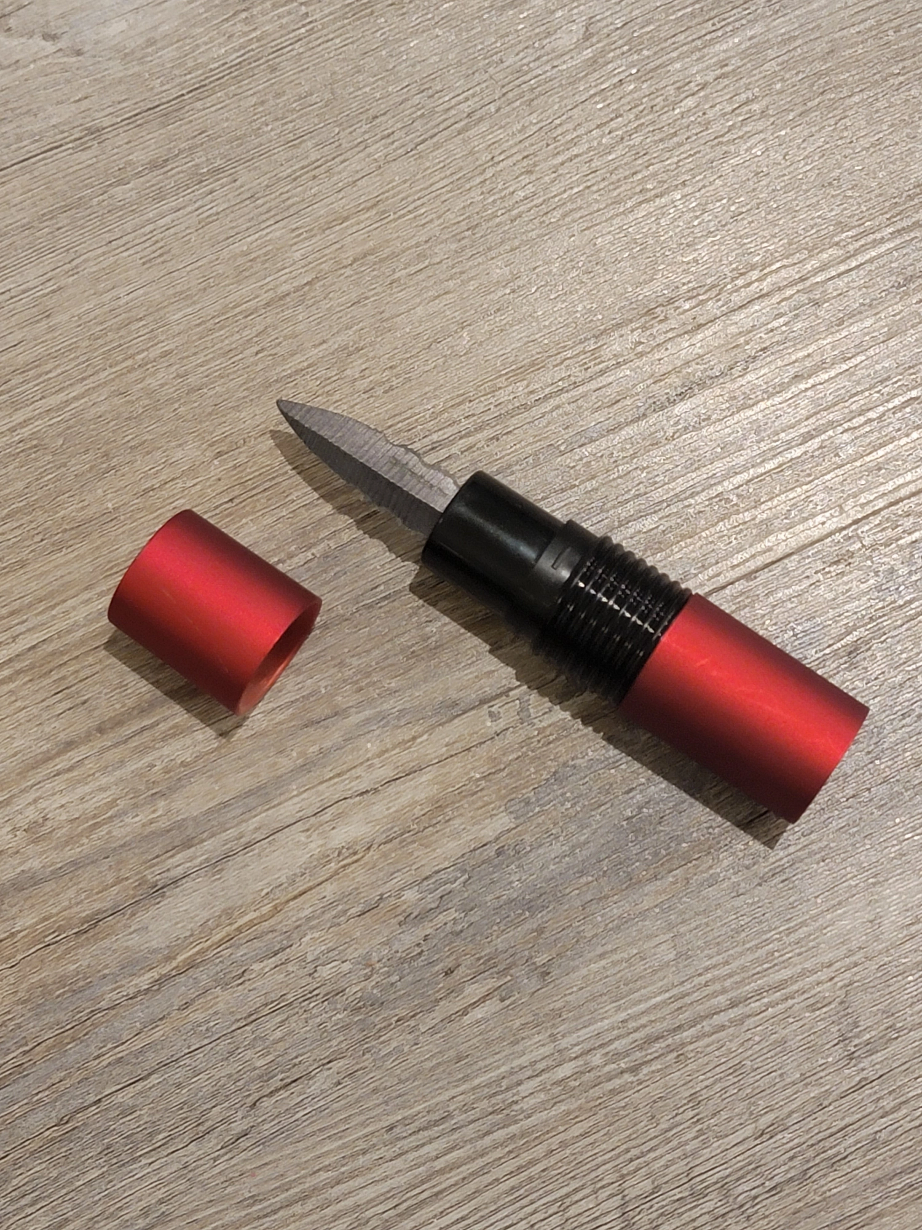 Lipstick Knife