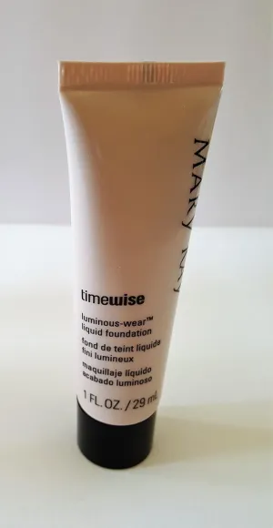 Mary Kay TimeWise Luminous Wear Liquid Foundation Ivory 3. New/No box.
