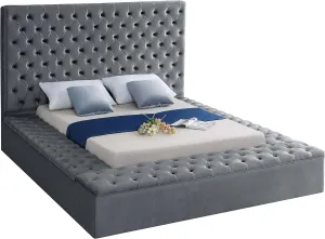 Meridian Furniture Bliss Collection Modern | Contemporary Velvet Upholstered Bed with Deep Button Tufting and Storage Compartments in Rails and Footboard, Gray, King