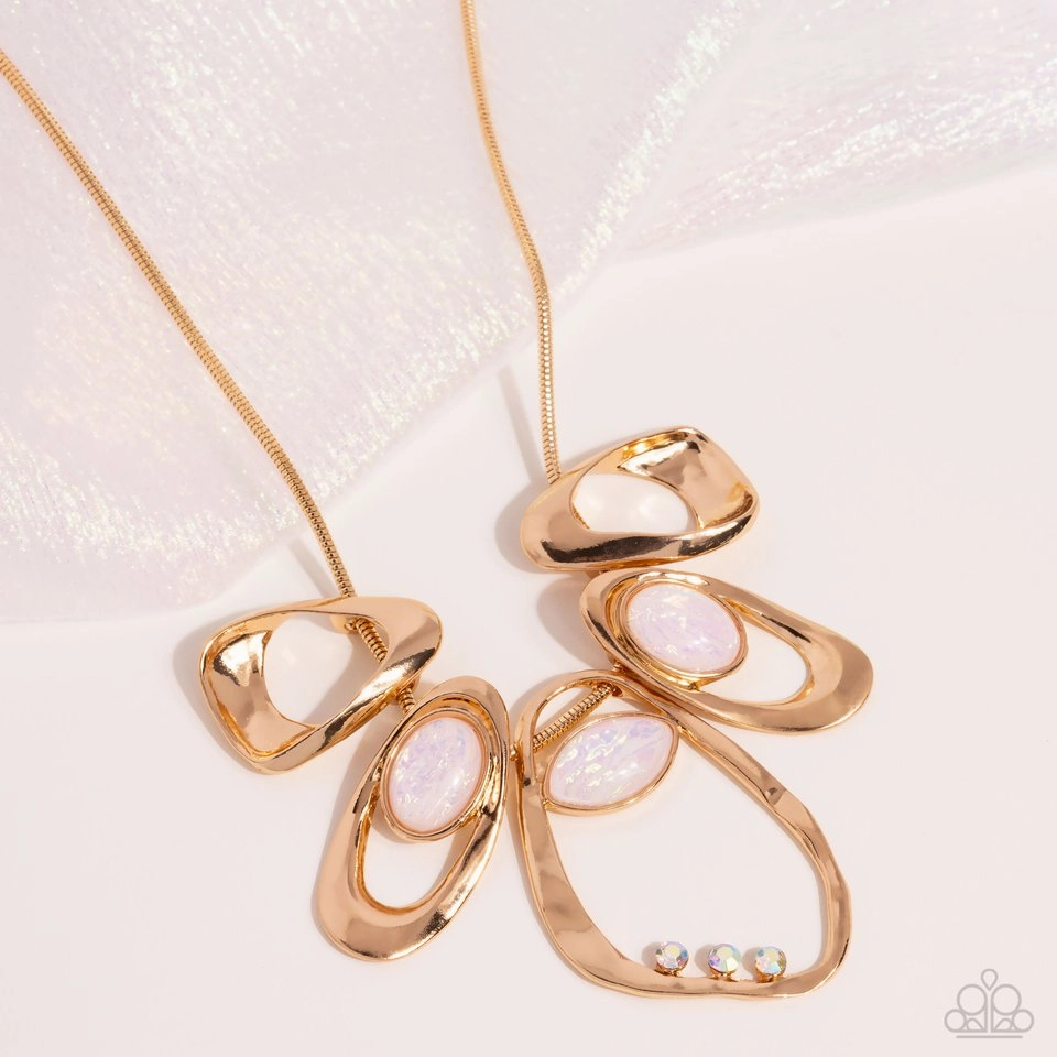 Paparazzi Necklace ~ Gleaming Gala - Gold