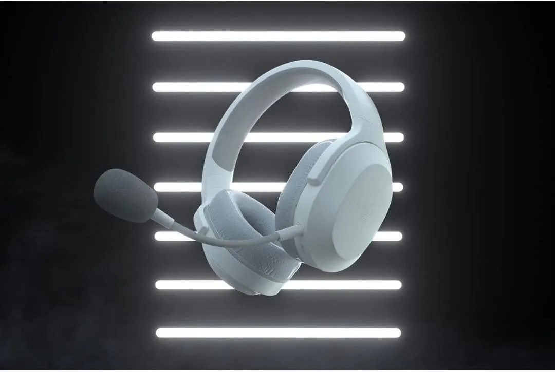 Razer Barracuda X Wireless Multi-Platform Gaming and Mobile Headset - Mercury (Renewed)