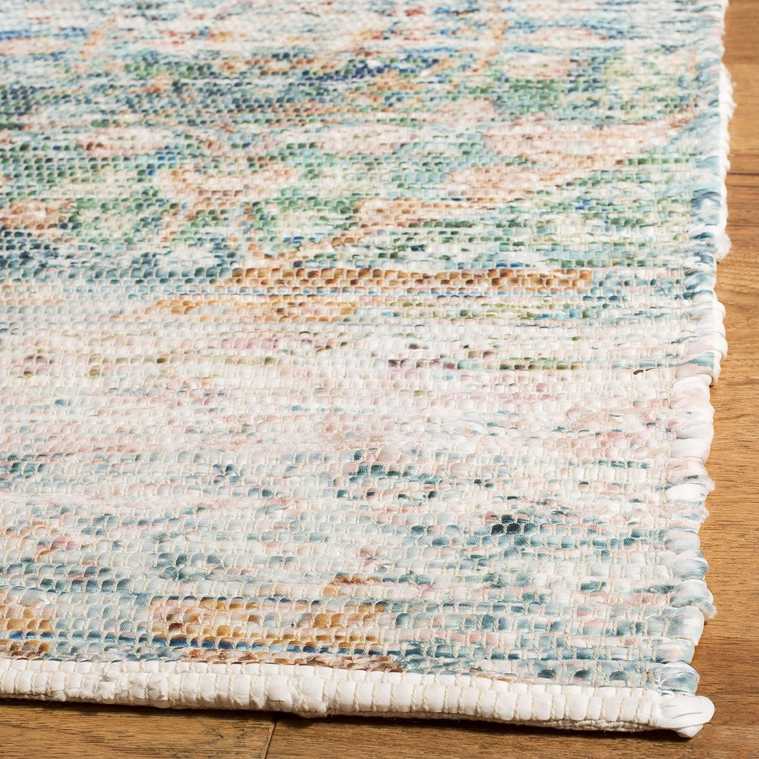 SAFAVIEH Saffron Collection Accent Rug - 4' x 6', Turquoise & Peach, Handmade Boho Chic Distressed Cotton, Ideal for High Traffic Areas in Entryway, Living Room, Bedroom (SFN563A)