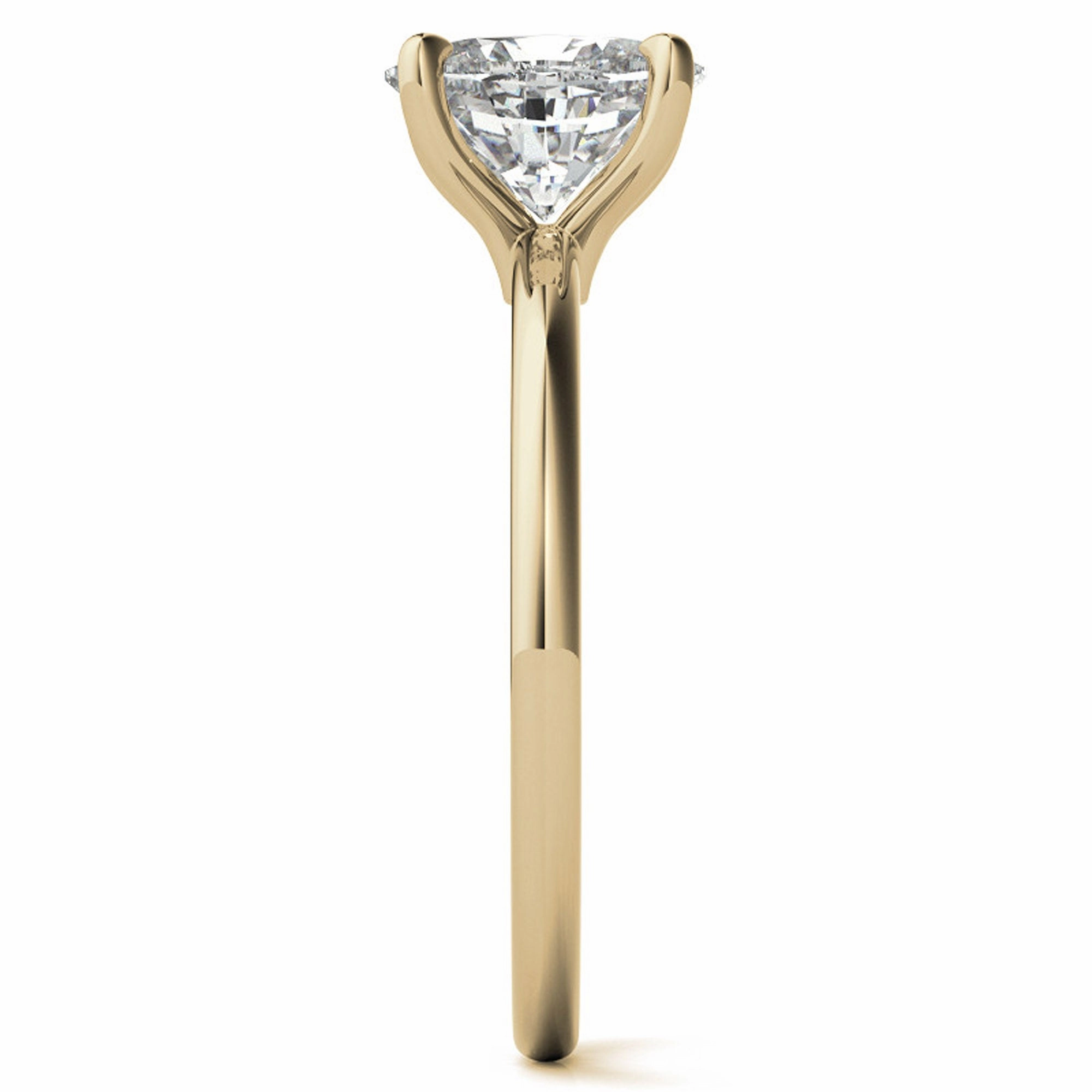 Silver Gleaming Oval Beauty Ring