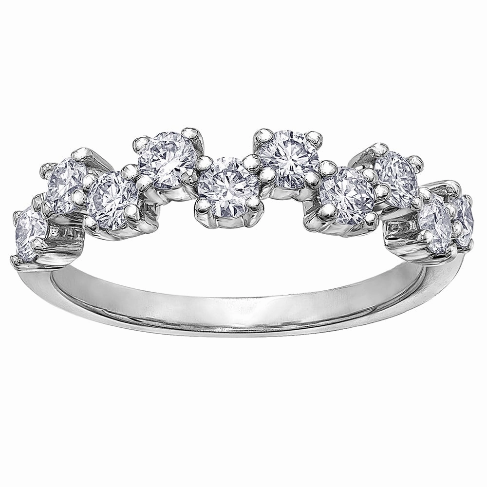 Staggered Canadian Diamond Band