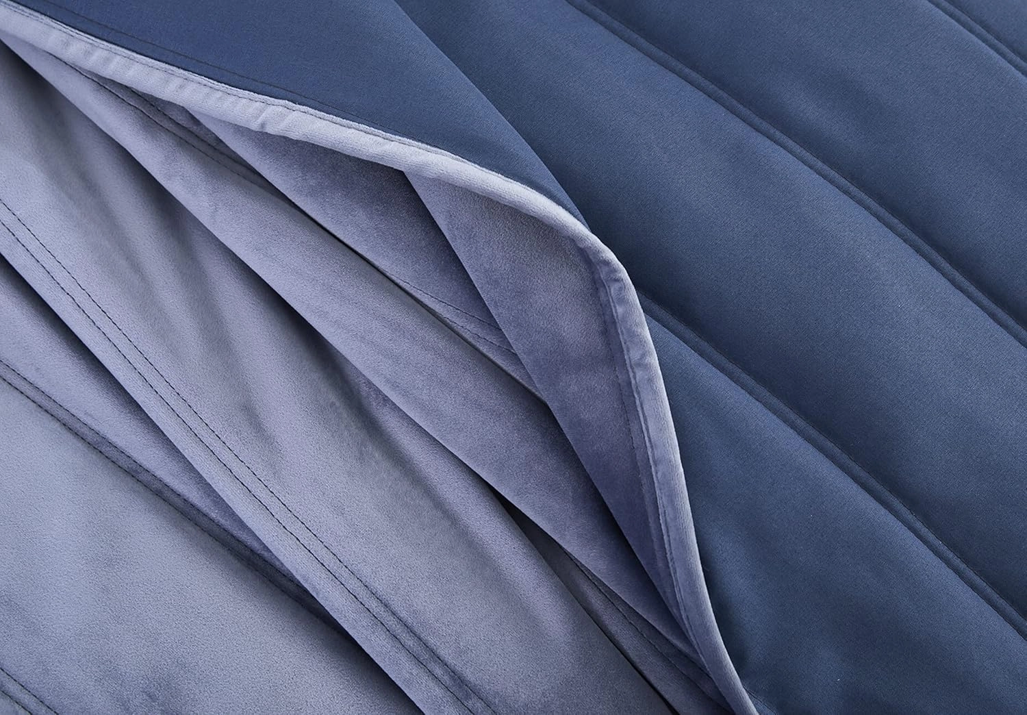 Tahari Home - Queen Quilt, Ultra-Soft Quilted Velvet Bedding, Medium Weight & Ideal for All Seasons (Midnight Blue, Queen)