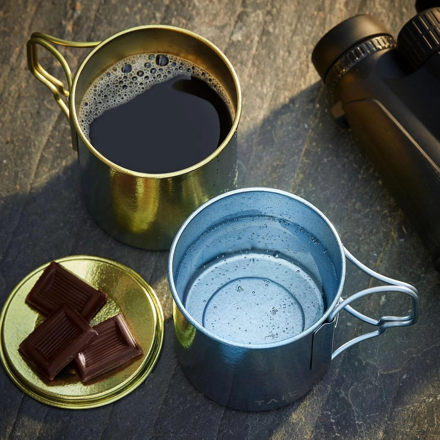 TAIC Titanium Ultralight Mug with Lid, 450ml Portable Collapsible Single Camping Cup, Titanium Mountain Mug for Camping (450ml,Gleaming Gold)