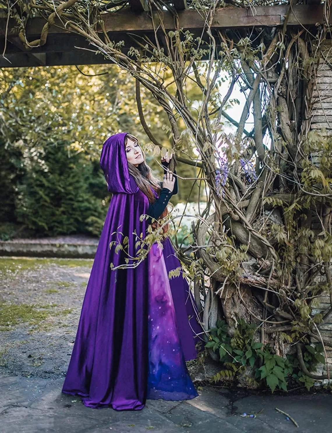 Women‘s Full Length Witch Cloak Character Velvet Cape Fancy Cosplay Costume