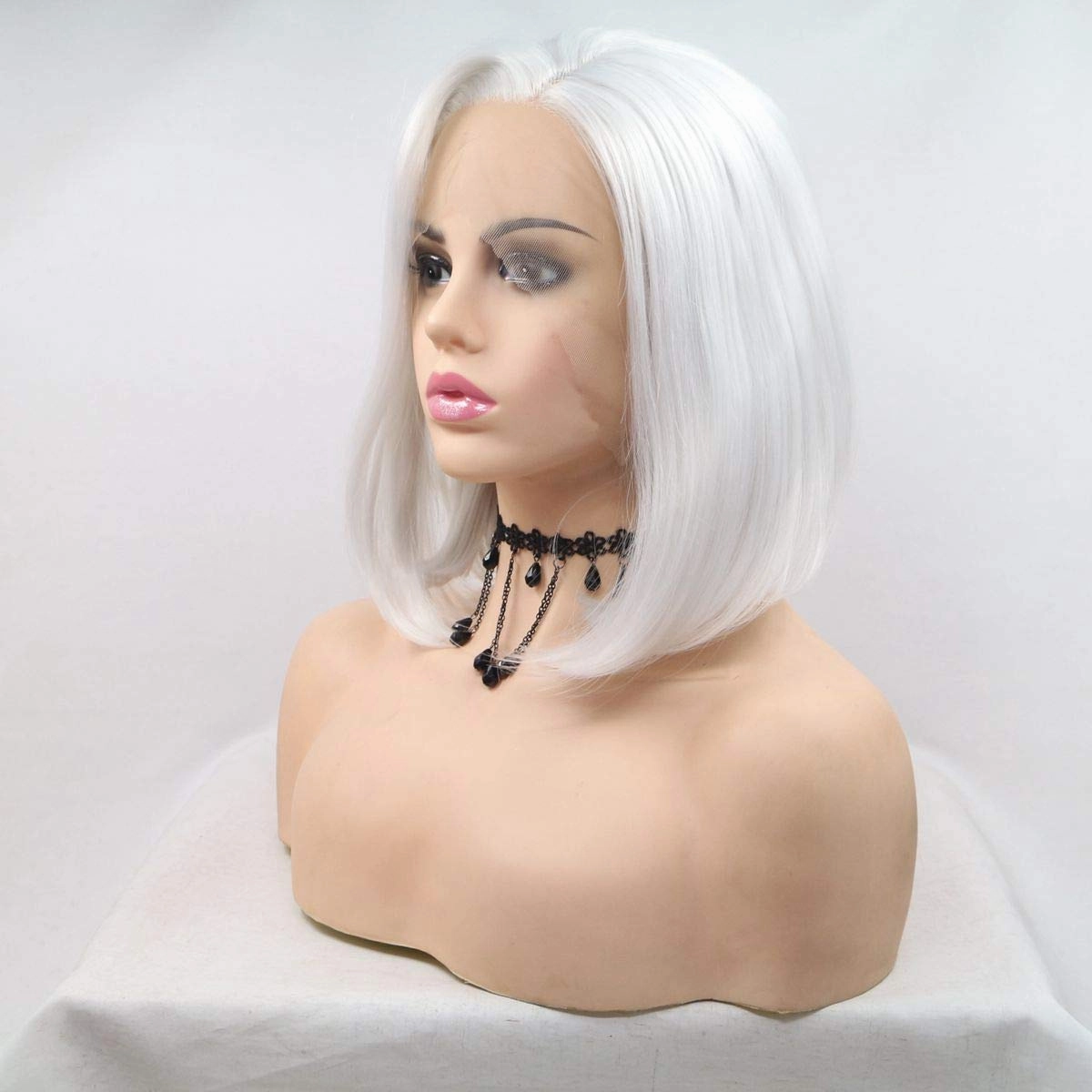 xiweiya Wigs Short Straight Black, White, Blonde, Ombre Peach 13 * 4 Wigs Heat Resistant Fiber Short 14 Inches Synthetic for Women Cosplay (Light Blonde)